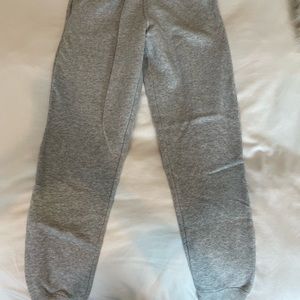 Gray plain joggers